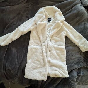 Mark Edwards Studio White Cream long Faux Fur Coat Size Small